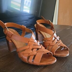 Sezane Tan Leather Sandals
